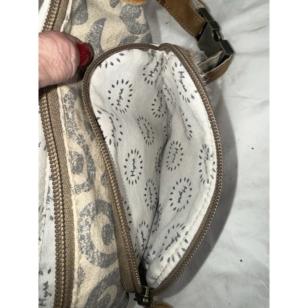 myra bag